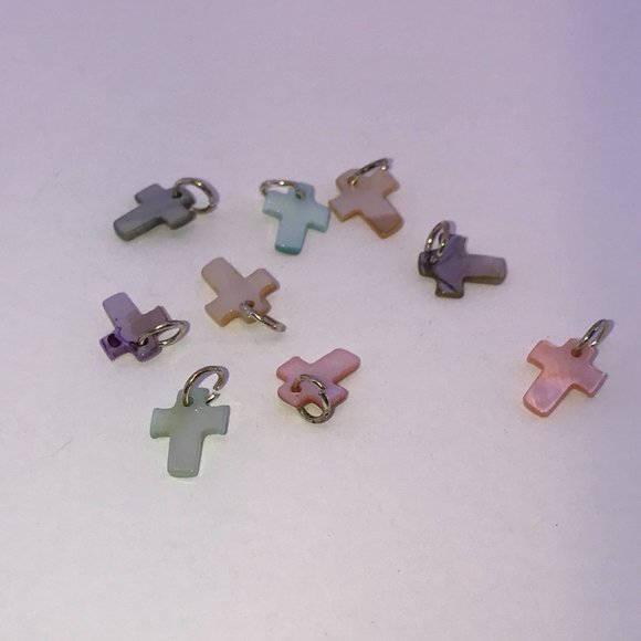 Small Brown Shell Cross Charms - Picture 4 of 5
